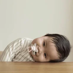 Online Difrax Fopspeen Natural 12 Maanden Lichtroze BPA-vrij