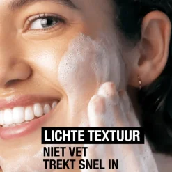 Neutrogena Hydro Boost Hydrating Fluid Dagcrème SPF50 Alle Huidtypen 50 ML