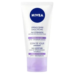 Sale NIVEA Essentials Dagcrème +24H Sensitive SPF15 50 ML
