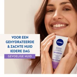 Sale NIVEA Essentials Dagcrème +24H Sensitive SPF15 50 ML