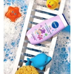 Sale NIVEA Kids 3in1 Douchegel Shampoo & Conditioner Magic Berry Geur 250ML