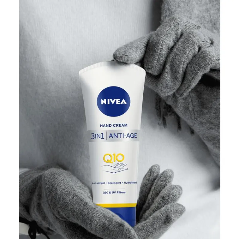 New NIVEA Q10 3-in-1 Anti-Age Handcrème 100 ML
