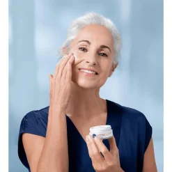 Outlet NIVEA Vital Soja Verstevigende Dagcrème SPF 30 Oudere Huid 50 ML